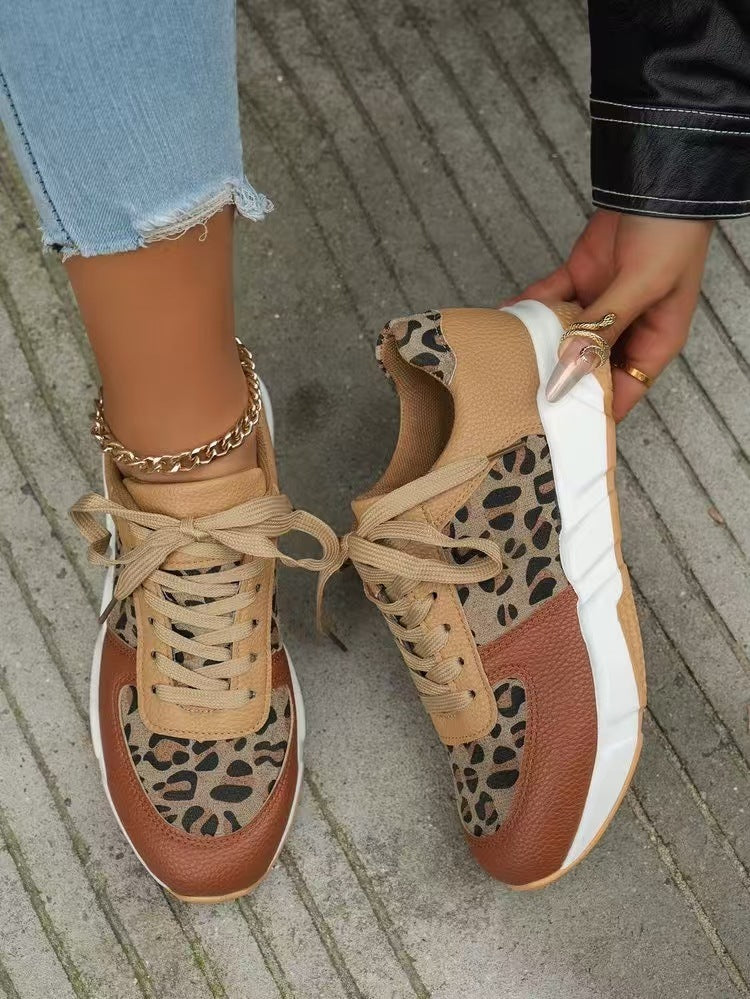 Casual Sneaker mit dicker Unterseite und Camouflage-Muster für Damen